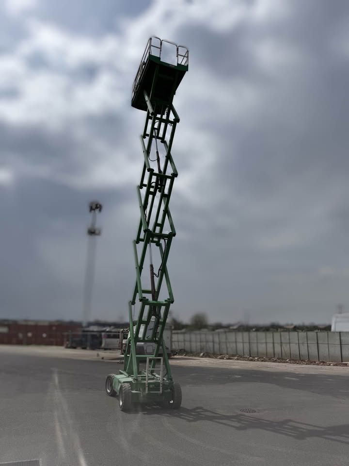 2017 JLG 4069LE Scissor Lift