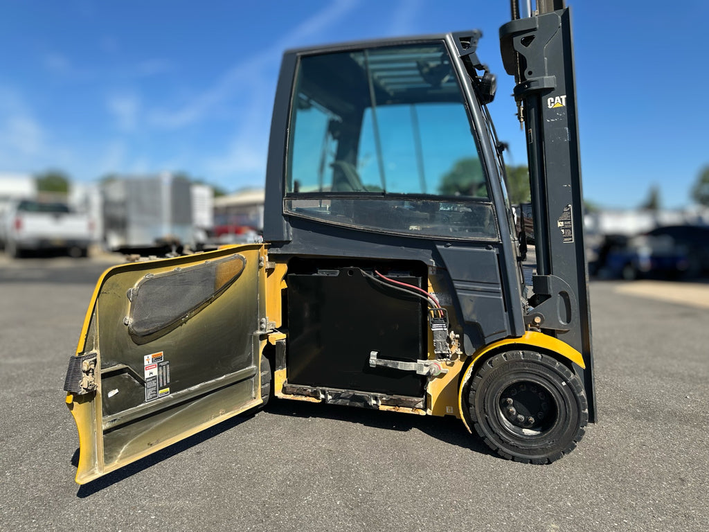 2015 Caterpillar 2EP6500 Electric Forklift