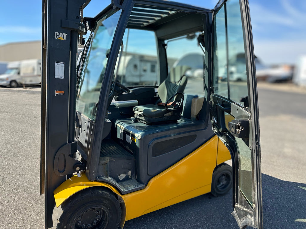2015 Caterpillar 2EP6500 Electric Forklift