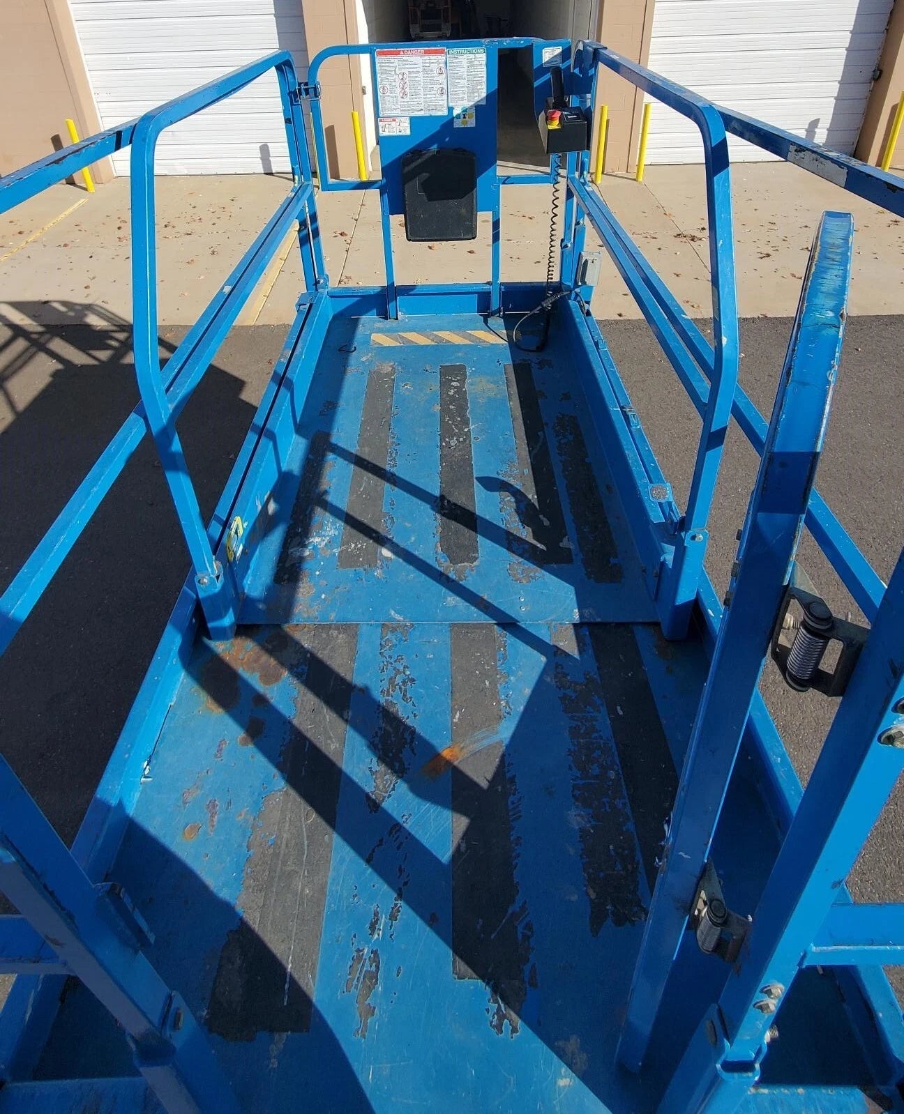 2016 Genie GS4047 Scissor Lift
