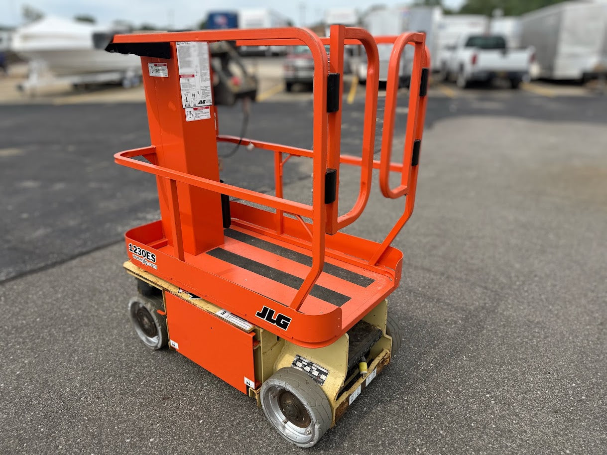 2014 JLG 1230ES Vertical Mast Lift