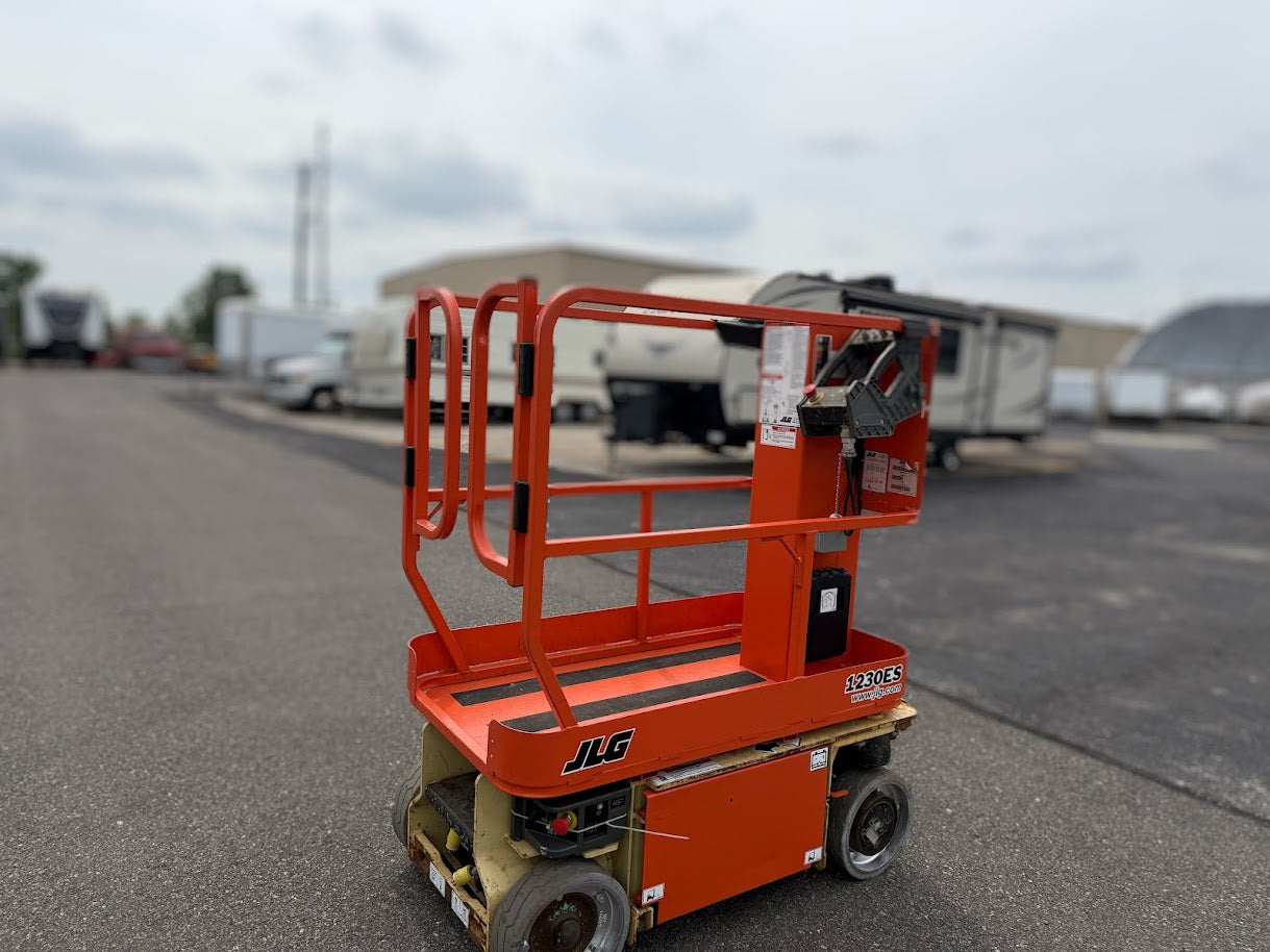 2014 JLG 1230ES Vertical Mast Lift