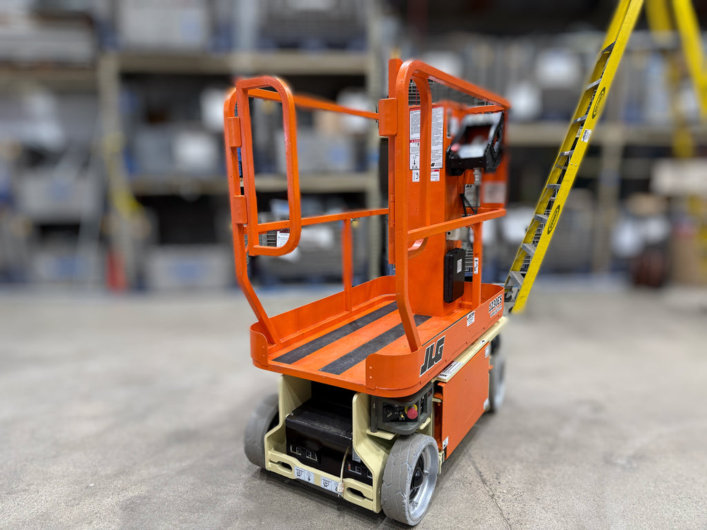 2014 JLG 1230ES Vertical Mast Lift