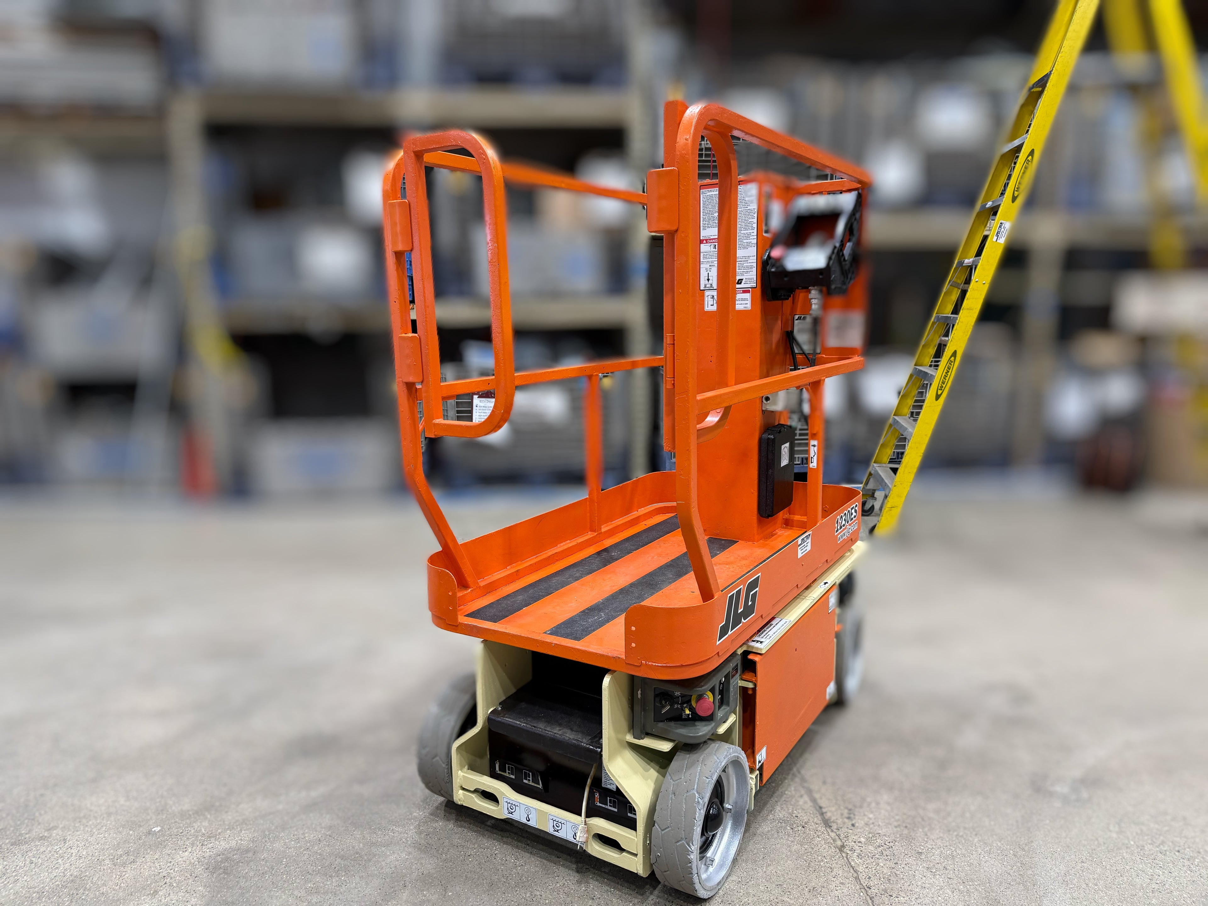 2014 JLG 1230ES Vertical Mast Lift