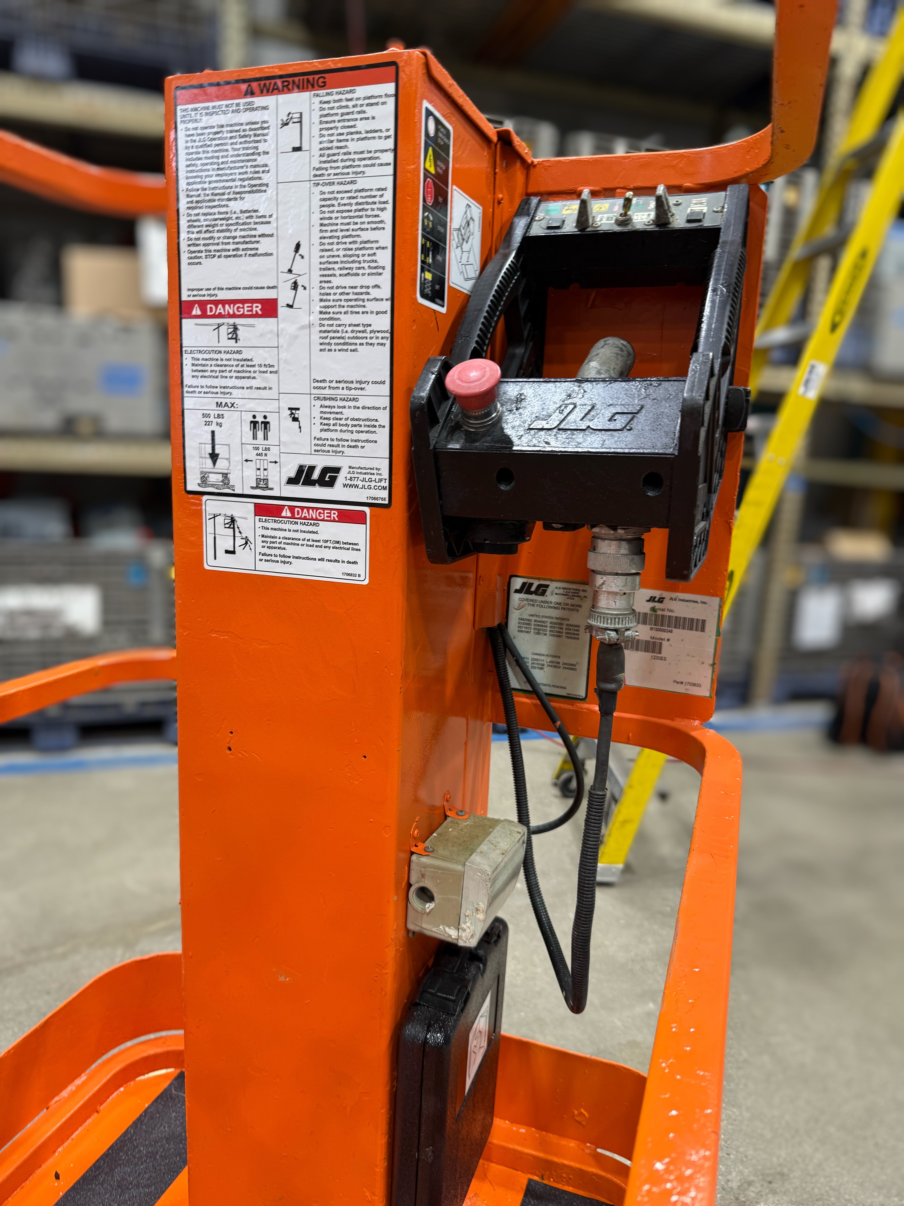 2014 JLG 1230ES Vertical Mast Lift