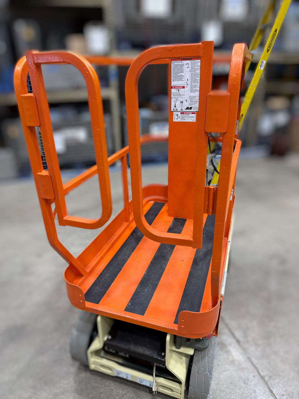 2014 JLG 1230ES Vertical Mast Lift