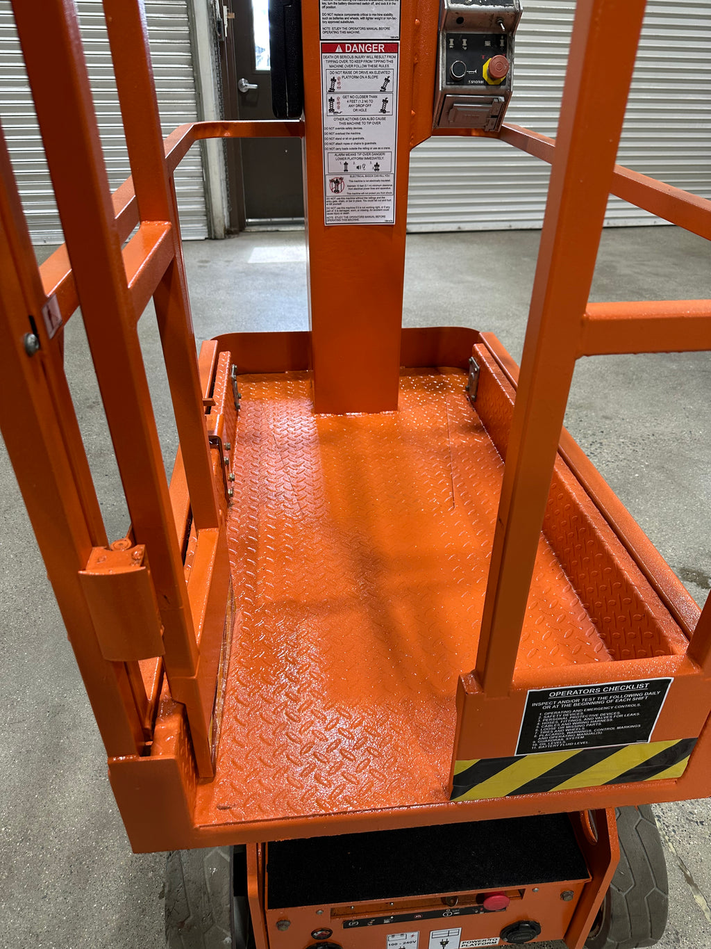 2019 Snorkel TM12E Vertical Mast Lift