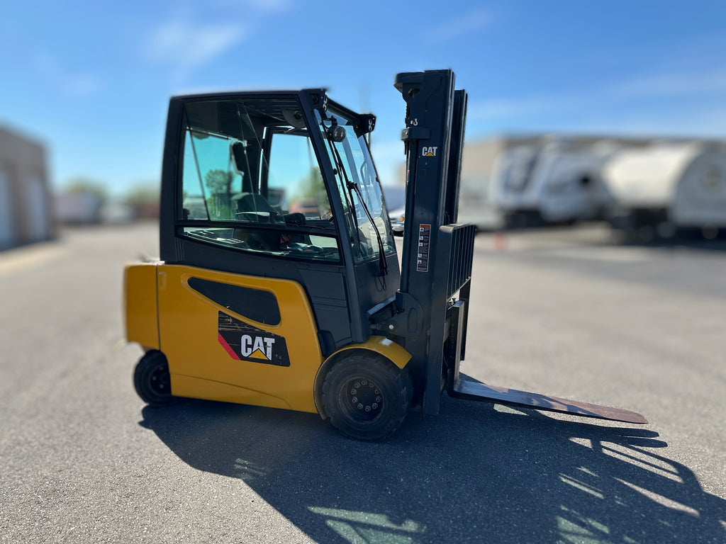2014 Caterpillar 2EP6500 Electric Forklift