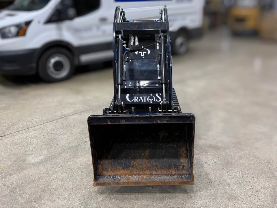 2024 Cratos THR2000 Electric Stand-On Skid Steer – Zero Emissions / Compact